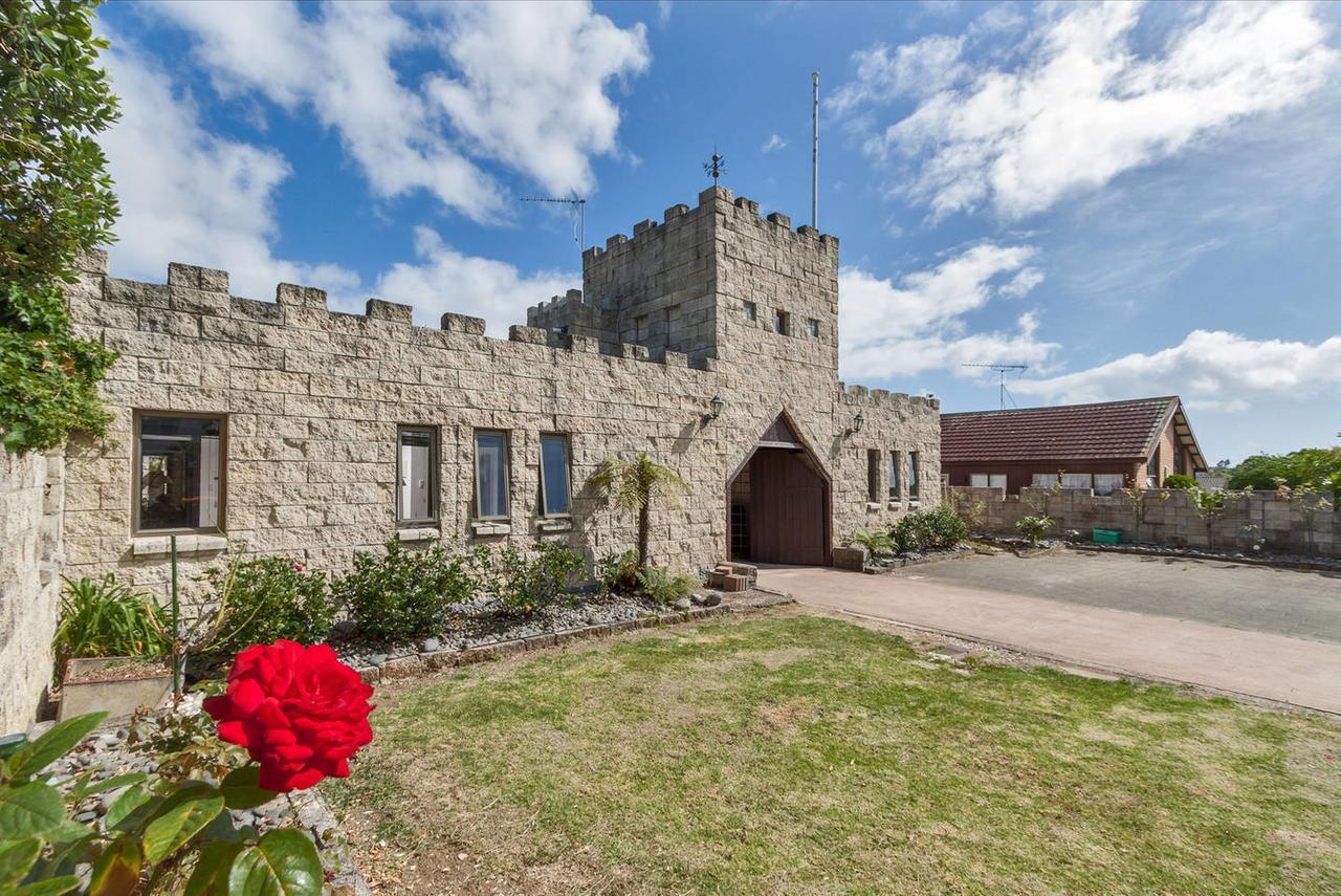 Unique Castle In Auckland Villa Exterior foto